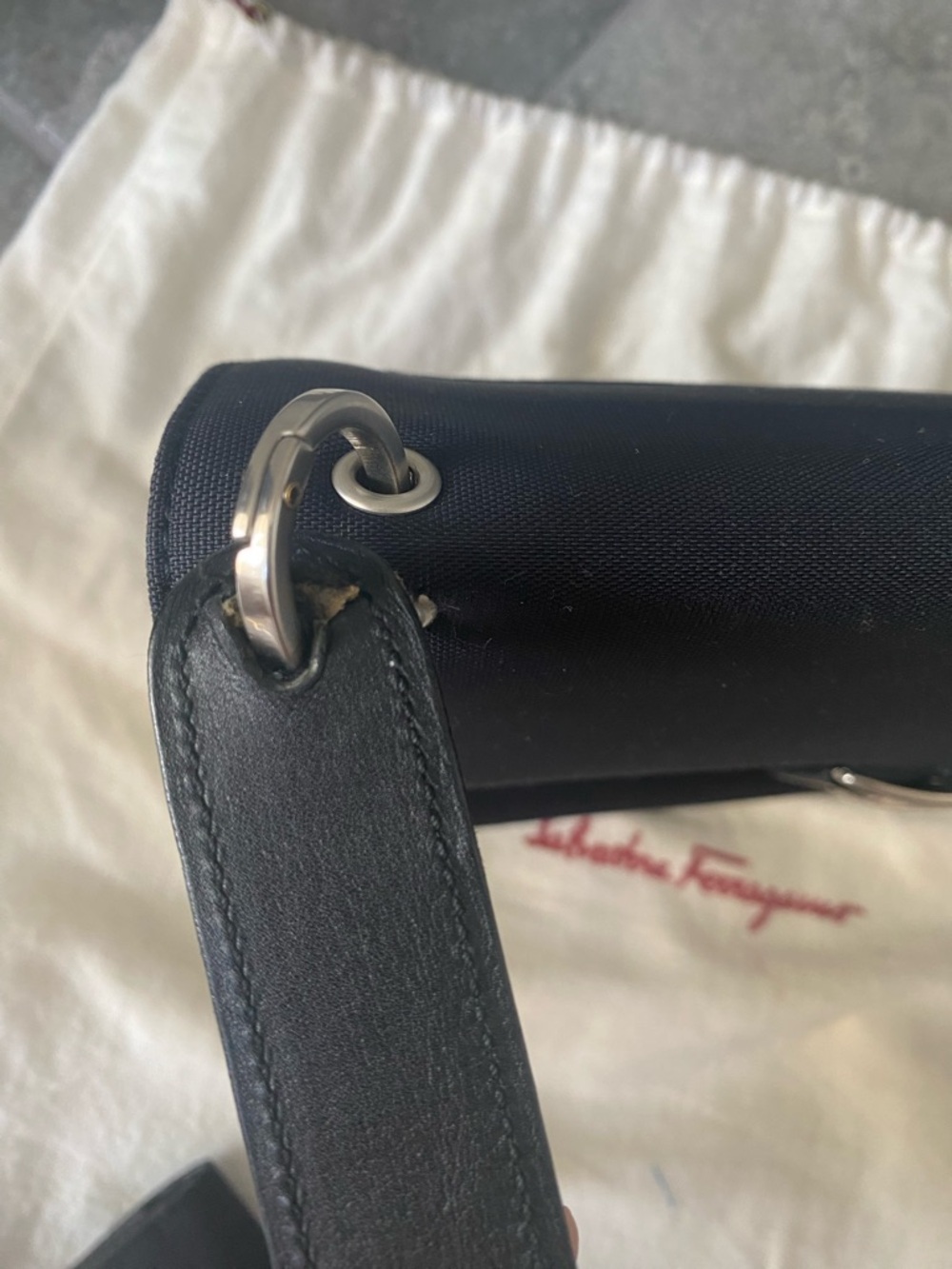 Salvatore Ferragamo Medium canvas Shoulder Bag And Wallet Set Black pre owned - Picture 10 of 17